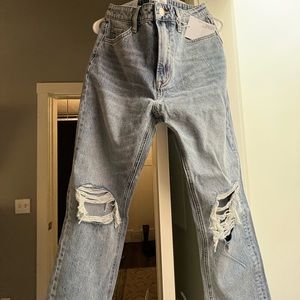 90’s High rise denim, destroyed mom jeans
